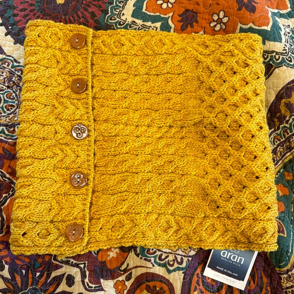 Irish Celtic Infinity Scarf